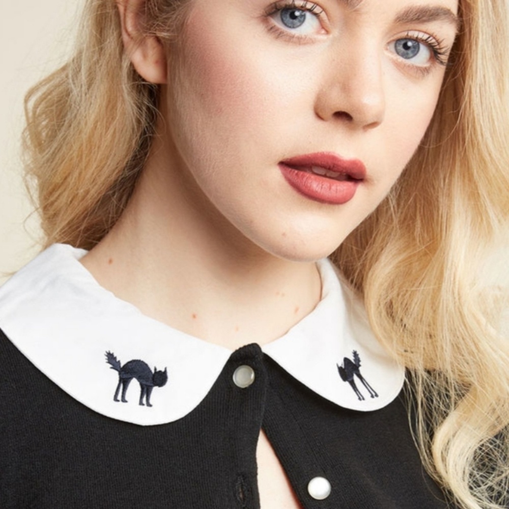 Cropped Black Cat Cardigan w/ Peter Pan Collar